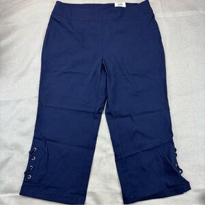 Jm Collection Plus Size Lace-Inset Pull-on Capris Size 1X